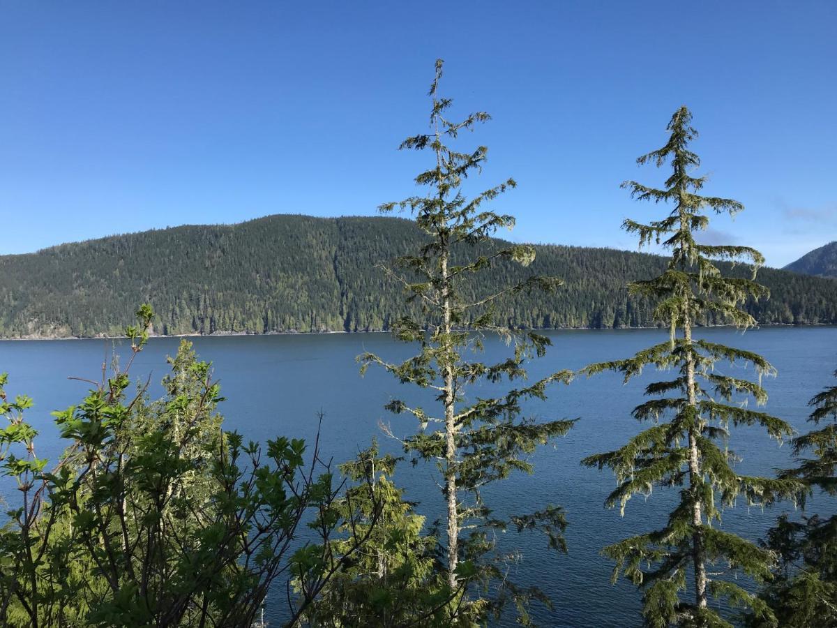 Port Renfrew Vacation Rentals Екстериор снимка
