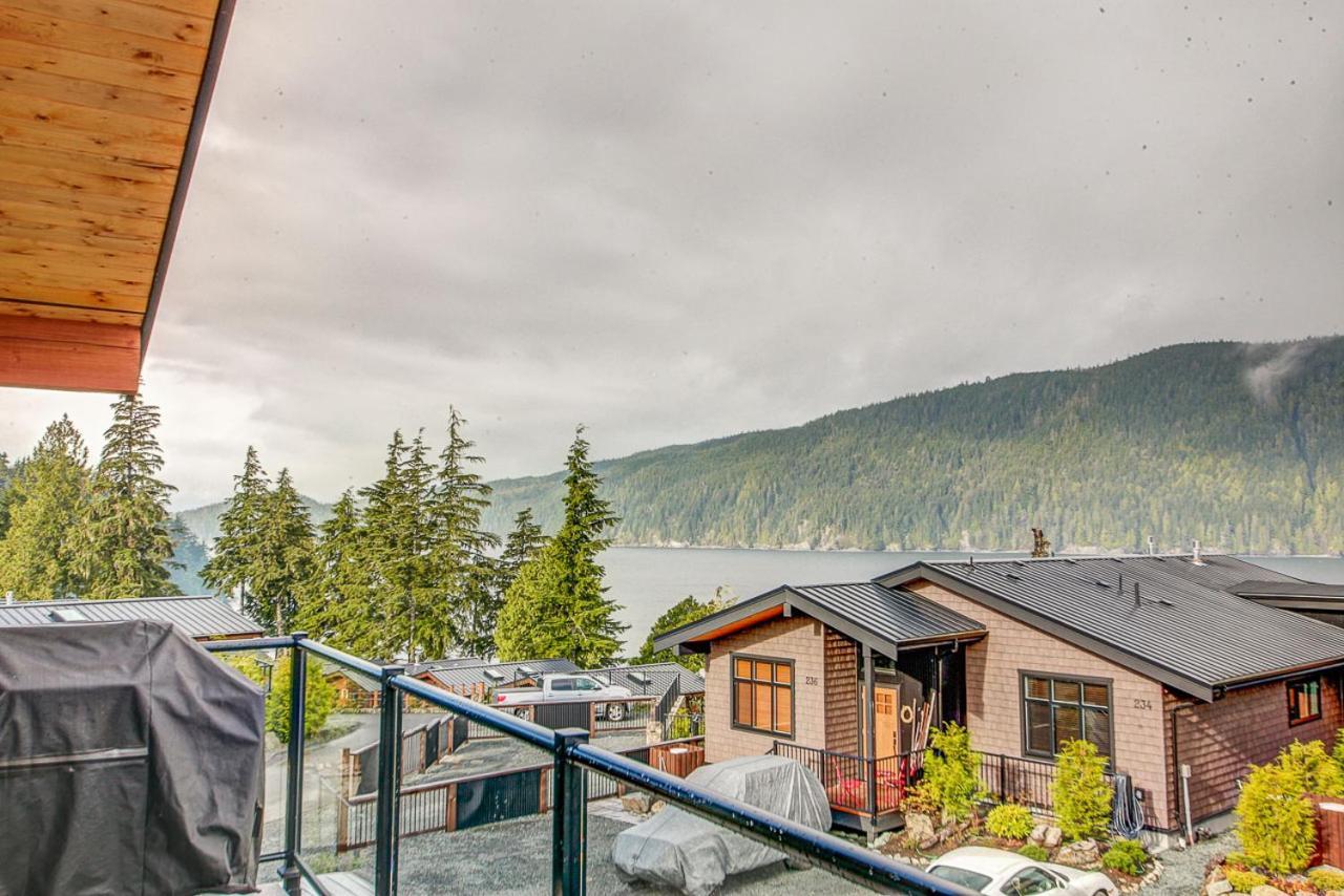 Port Renfrew Vacation Rentals Стая снимка