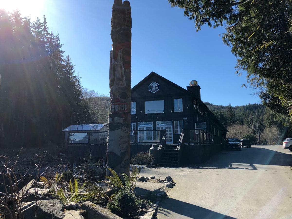 Port Renfrew Vacation Rentals Екстериор снимка